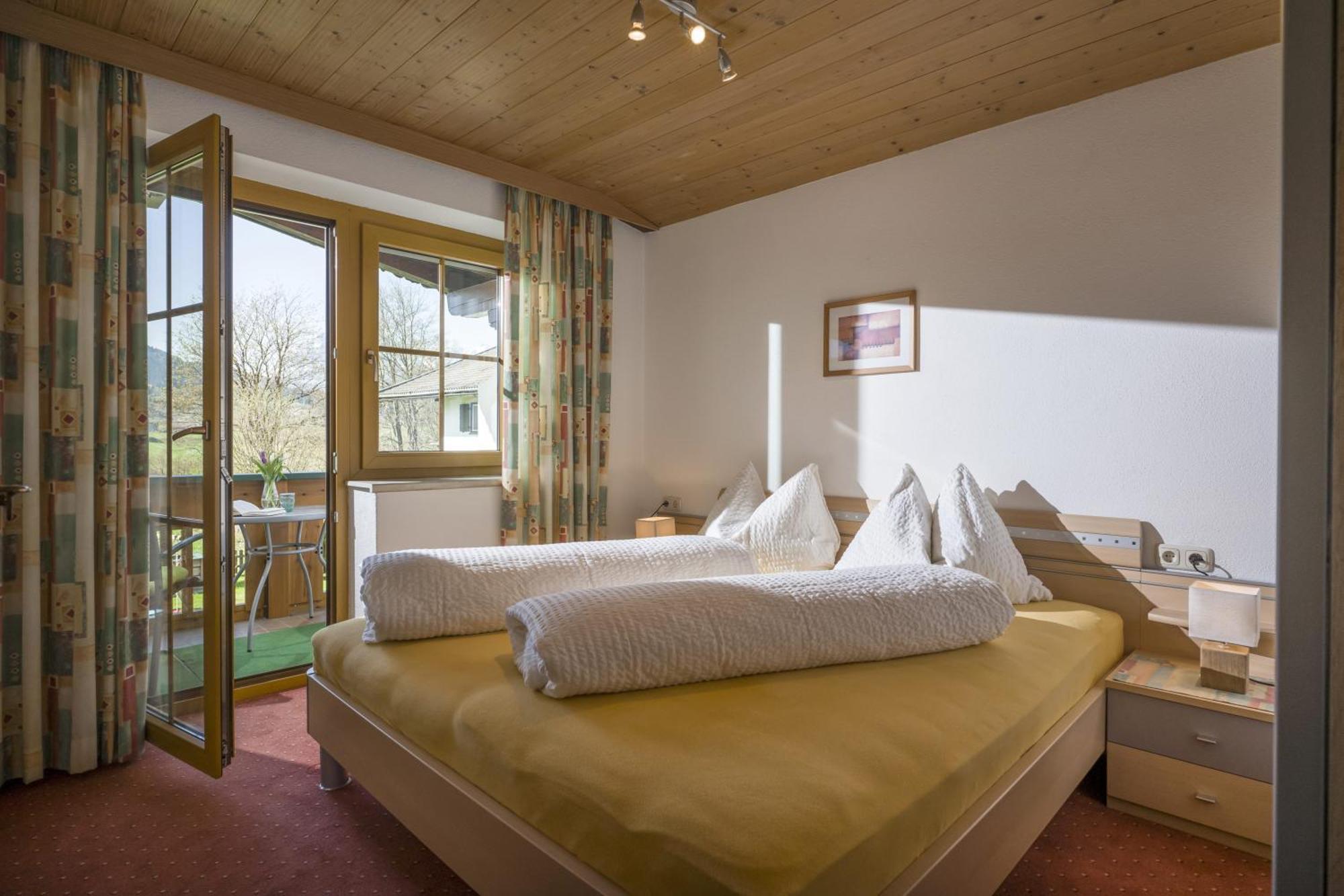 Gaestehaus Schwaiger - Wiesenweg Kössen Oda fotoğraf